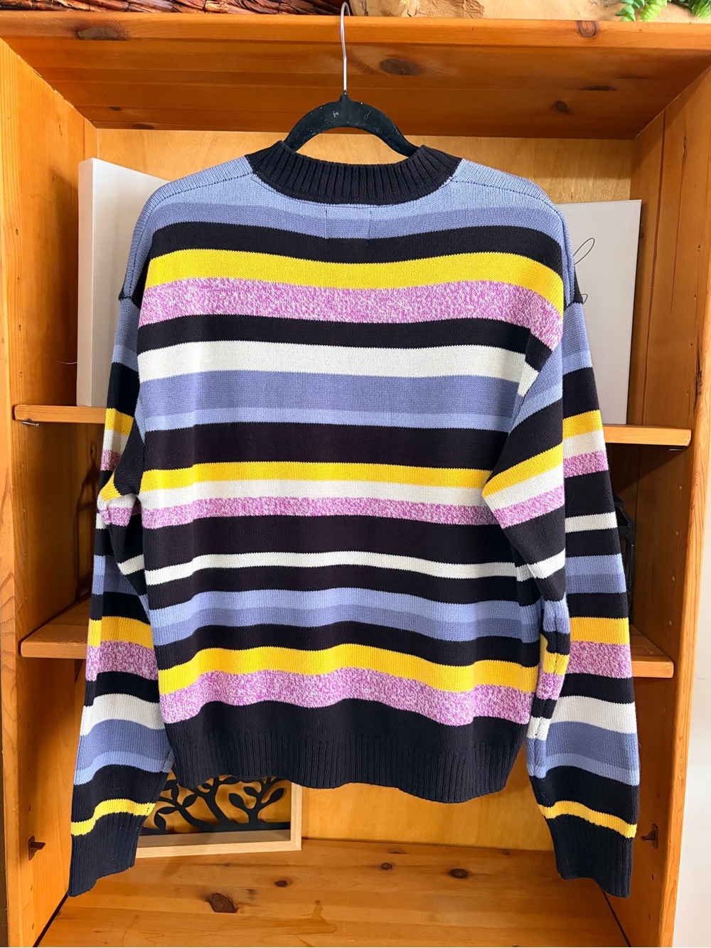 BDG Men’s Stripe Crew Neck Sweater Cotton Blend Size S Fall Layers Preppy - Picture 5 of 7
